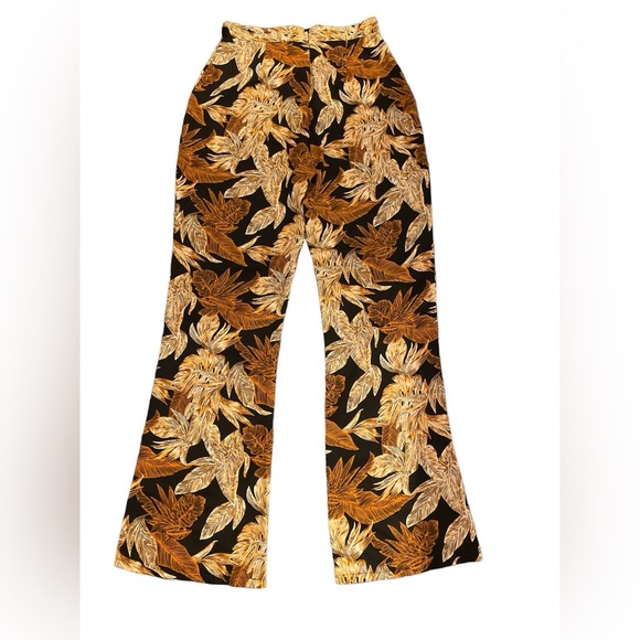 Black Palm Leaf Print Beach Flares size 6 - Picture 6 of 7